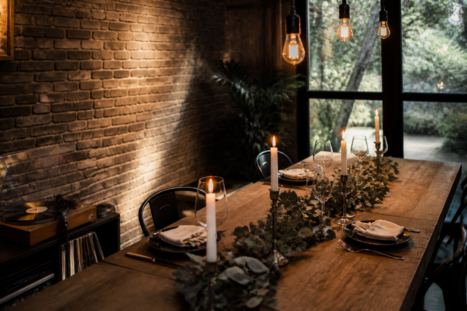 Candlelight dinner setup for restaurant hosting on Spixy